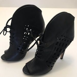 2b Bebe shoes